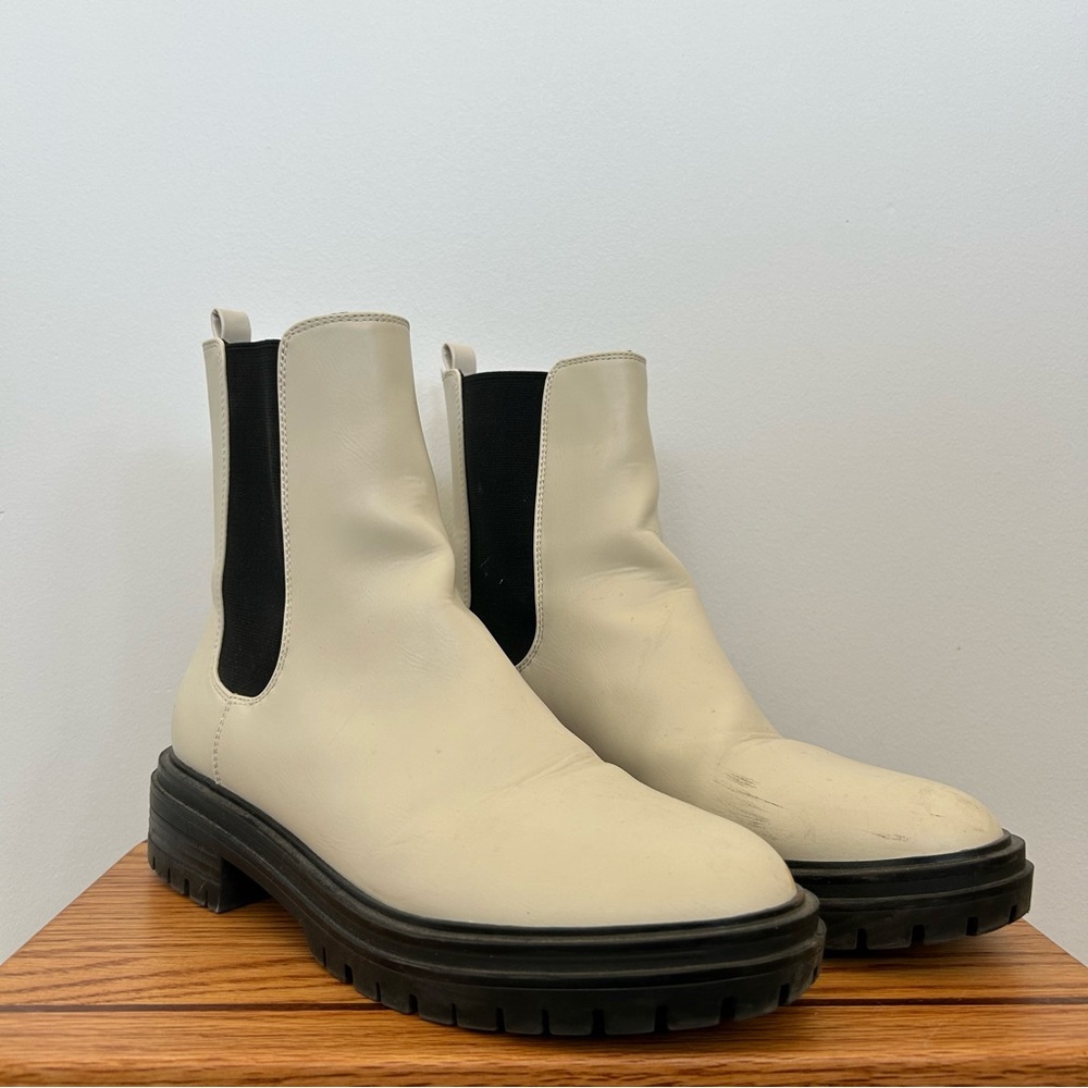 Nine West white boots